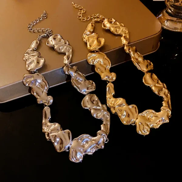 Punk Irregular Metal Necklace Women'S Fashion Exaggerated Geometric Necklace Simple Gold Color Silver Color Collar Party Jewelry
