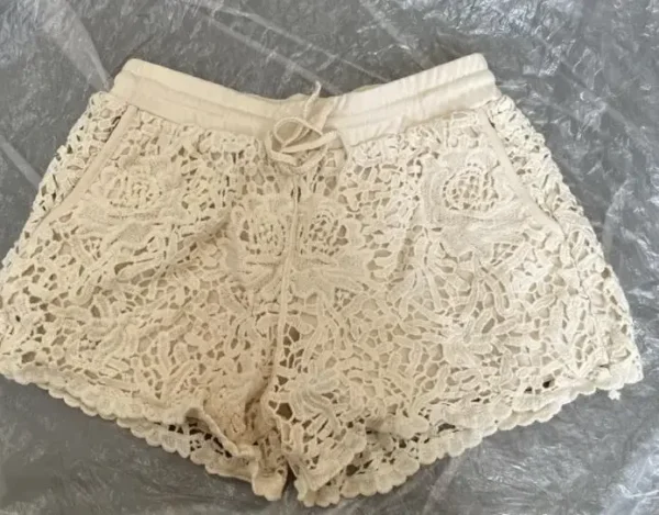 Short En Dentelle En Crochet Pour Femmes – Image 4