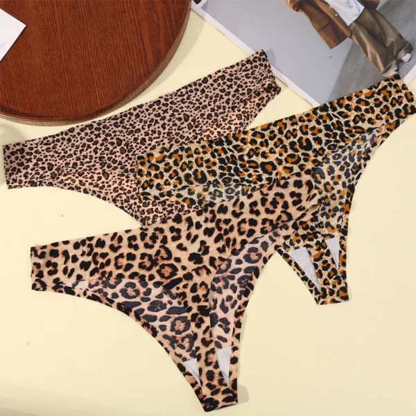 3 Pièces/Ensemble Sexy Léopard Tongs Femmes Culottes Tongs Sous-Vêtements Tendances Sans Couture Imprimé Culotte Respirant Confortable Bikini Soie T-Back – Image 6